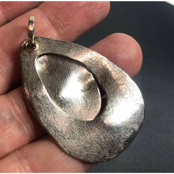 2304 Silpada Sterling Silver door knocker rare retired tear drop pendant 9.4gram - Picture 1 of 2